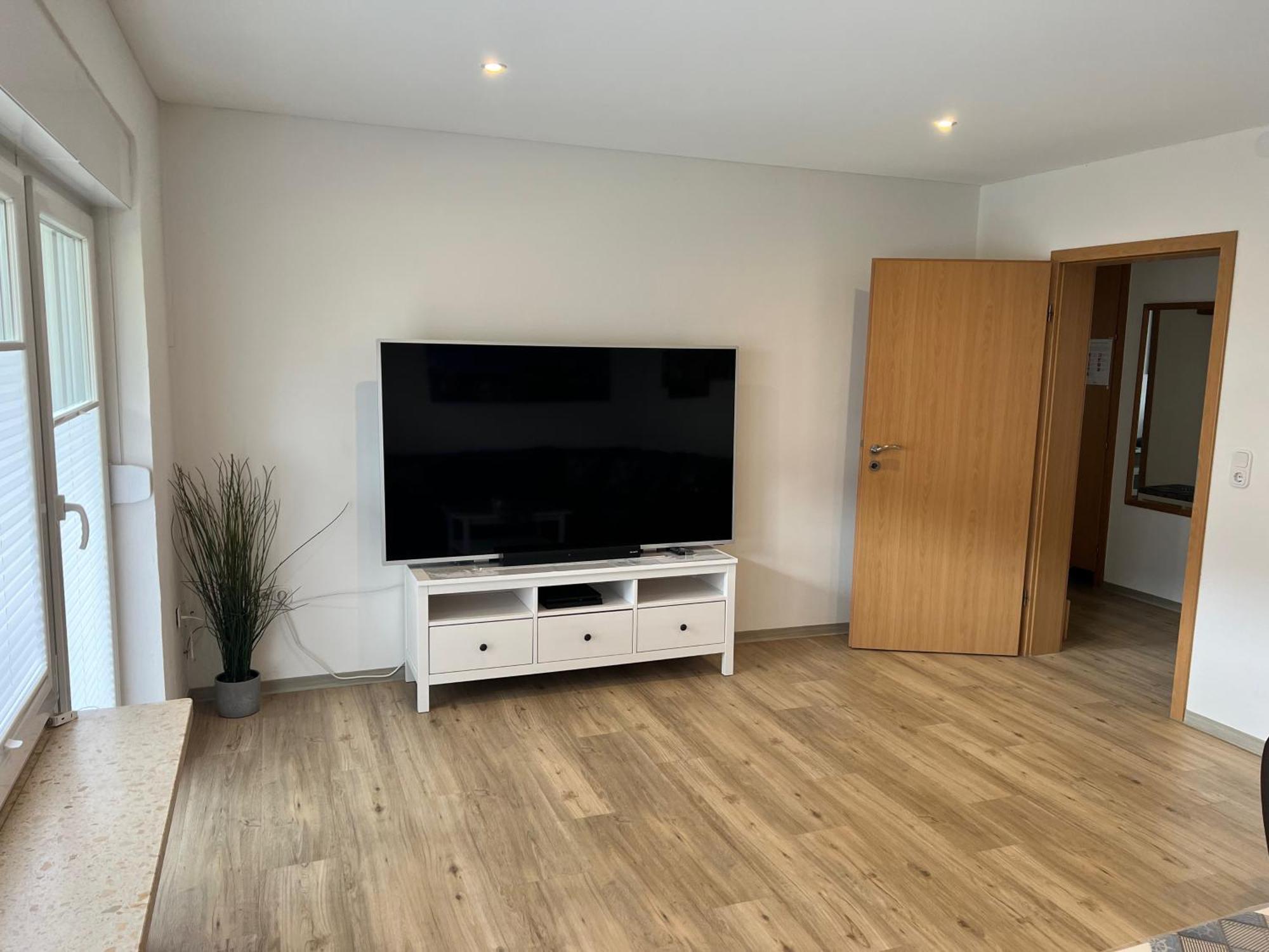 Ferienwohnung Wippsteert - 5 Sterne - Mit Balkon Und Pkw Stellplatz Эмден Экстерьер фото